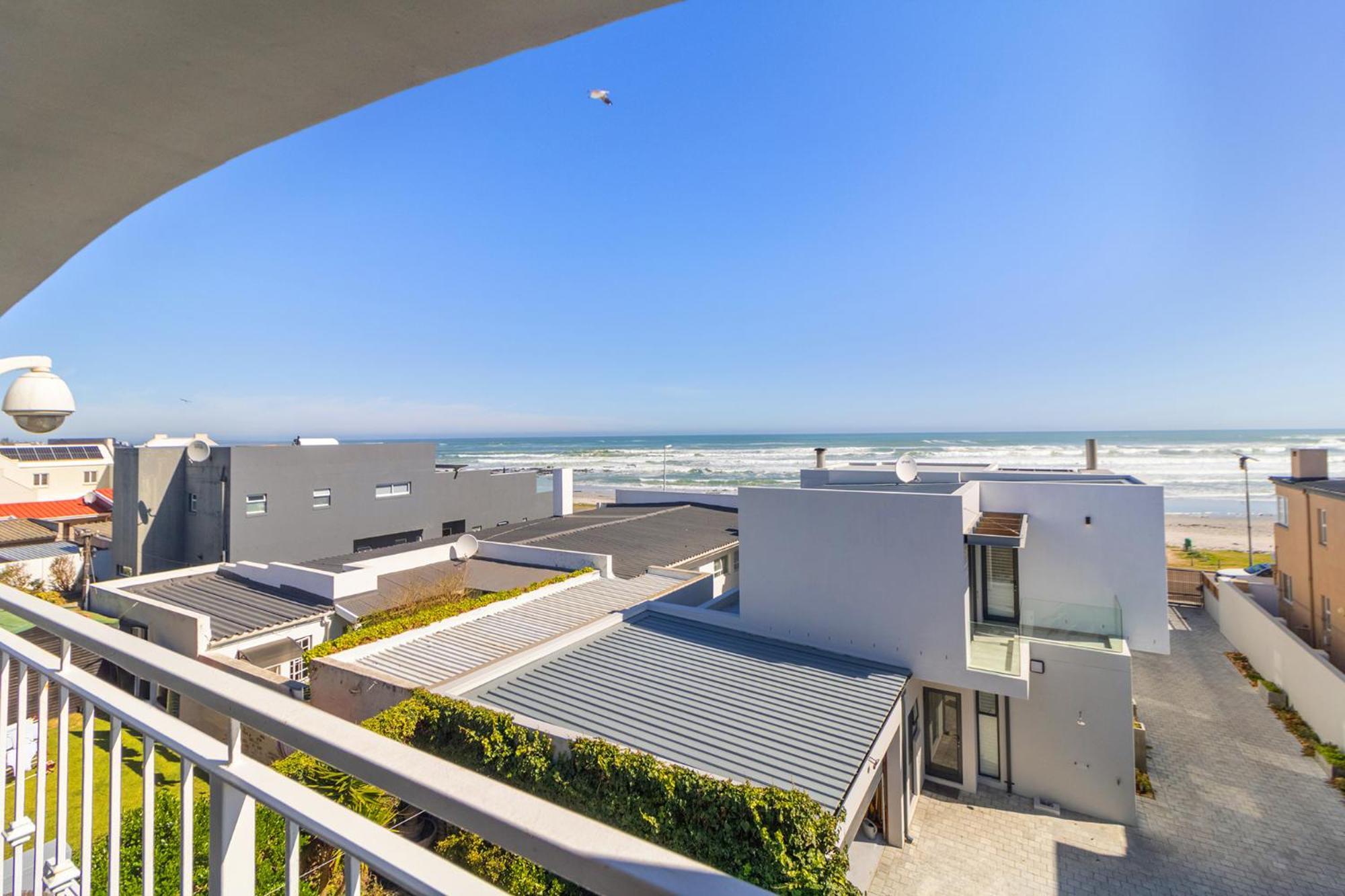The Sandcastle Guesthouse - Melkbosstrand Exterior photo
